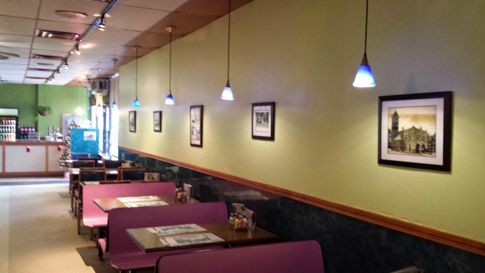 Basil's Pizzeria & Restaurant